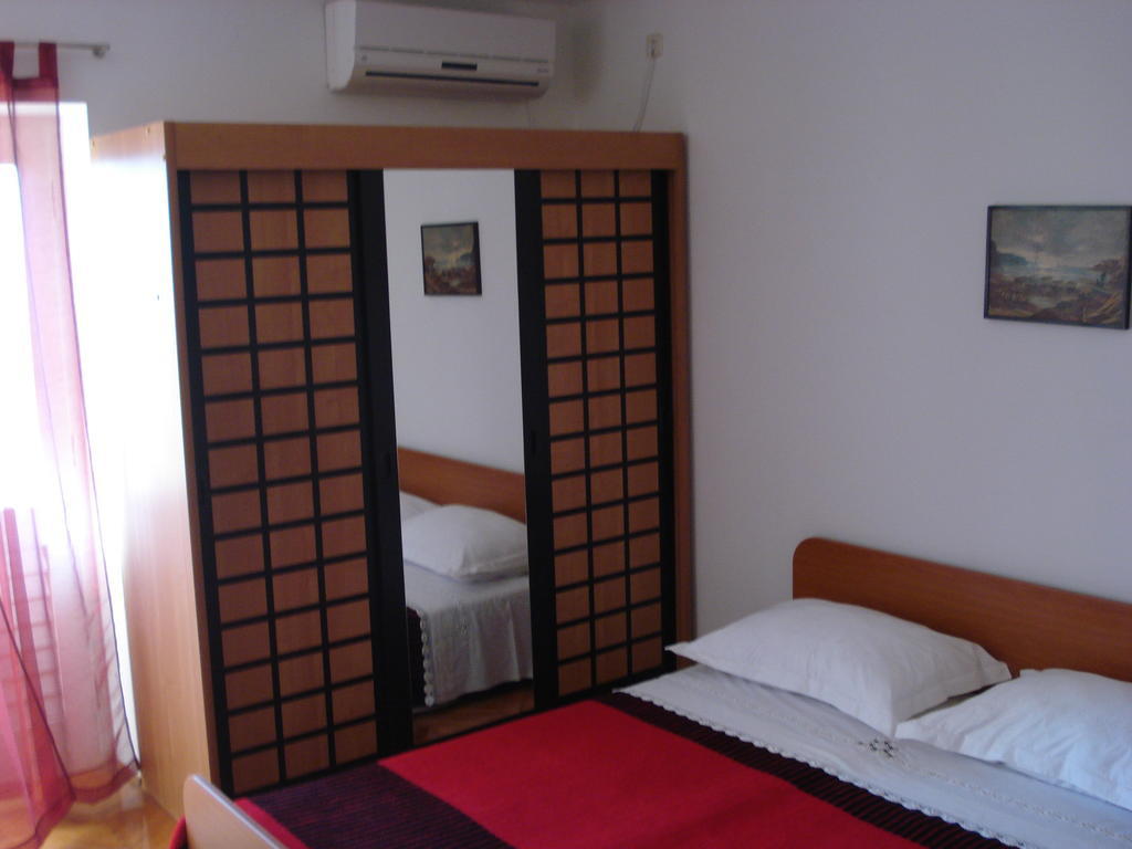 Studios Ana Mari Комижа Номер фото